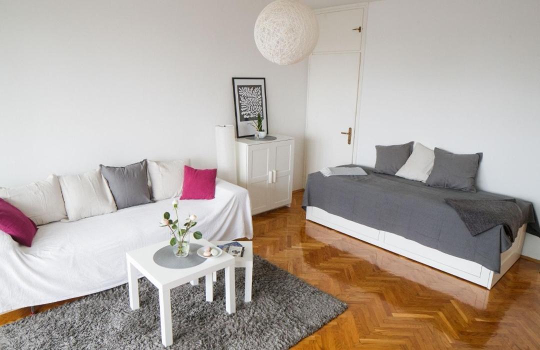 Relax Central Apartment Zagreb Exterior photo